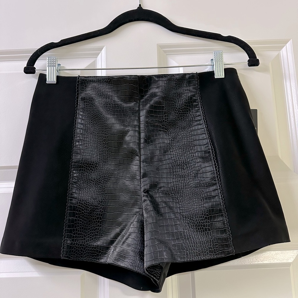 Guess Faux Leather Shorts 
Perfect for New Years!! 
Brand New tags!!! 
Size M